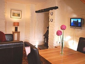 Home Place Farmhouse Spa - B&B Challacombe Bagian luar foto